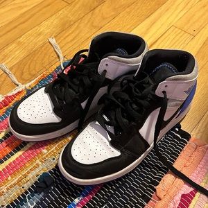 Royal black toe one mids